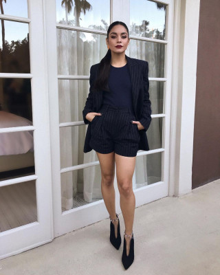 Vanessa Hudgens pic #1112640