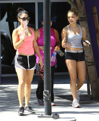 Vanessa Hudgens pic #567260