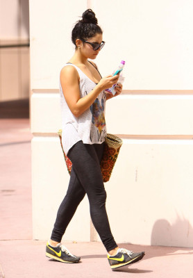 Vanessa Hudgens pic #544745