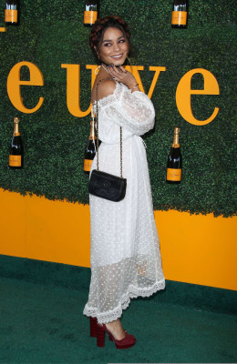 Vanessa Hudgens pic #919524