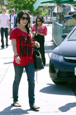 Vanessa Hudgens pic #149958