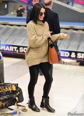 Vanessa Hudgens pic #901013