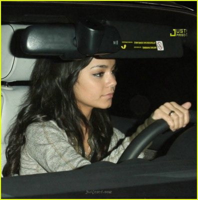 Vanessa Hudgens pic #152720