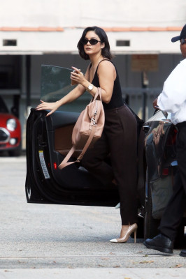Vanessa Hudgens pic #992440