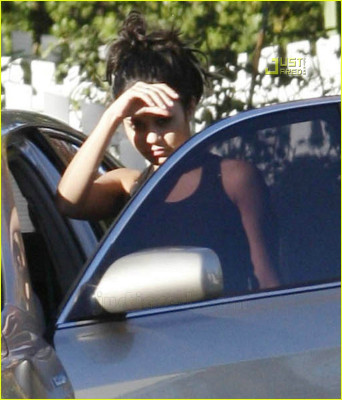Vanessa Hudgens pic #151048