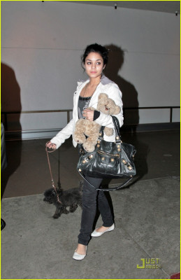 Vanessa Hudgens pic #173496