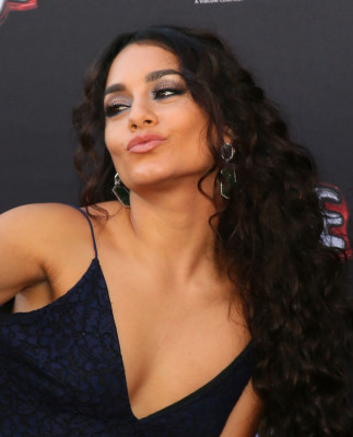 Vanessa Hudgens pic #907065