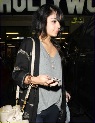 Vanessa Hudgens pic #149472