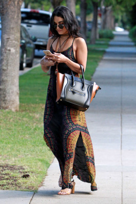 Vanessa Hudgens pic #828075