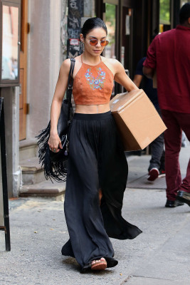 Vanessa Hudgens pic #810419