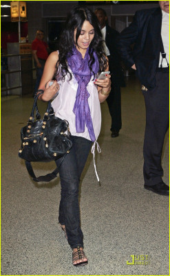 Vanessa Hudgens pic #267925