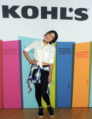 Vanessa Hudgens pic #906907