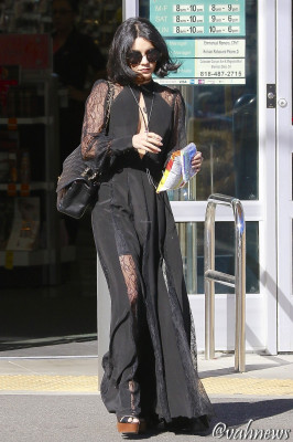 Vanessa Hudgens pic #901224