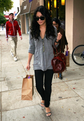 Vanessa Hudgens pic #160546