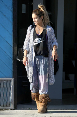 Vanessa Hudgens pic #726004