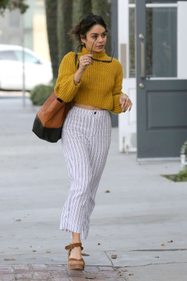 Vanessa Hudgens pic #924022