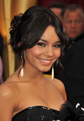Vanessa Hudgens pic #152732