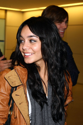 Vanessa Hudgens pic #145845