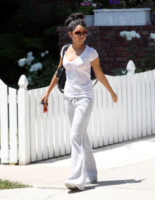 Vanessa Hudgens pic #151646