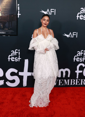 Vanessa Hudgens - 2021 AFI Fest &#039;Tick,Tick…BOOM&#039; Premiere in LA 11/10/2021