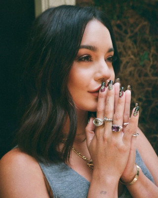 Vanessa Hudgens