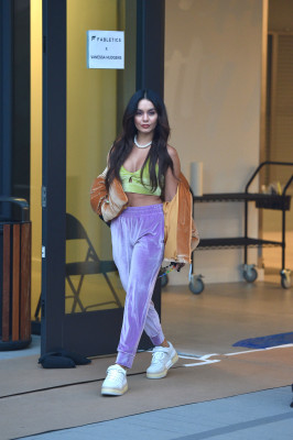 Vanessa Hudgens - Los Angeles 11/11/2021