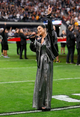 Vanessa Hudgens - Allegiant Stadium in Las Vegas, Nevada 12/05/2021