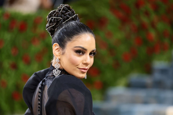 Vanessa Hudgens - 2022 MET Gala 05/02/2022