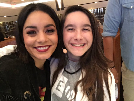 Vanessa Hudgens pic #1006833