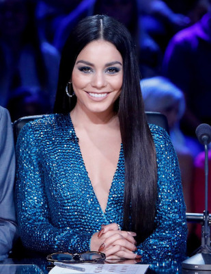 Vanessa Hudgens pic #992116