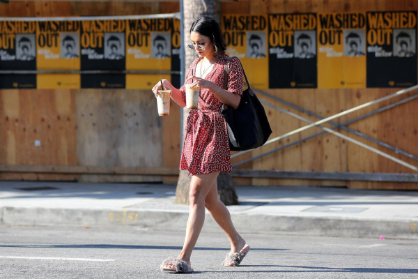 Vanessa Hudgens pic #989380