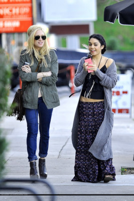 Vanessa Hudgens pic #706232