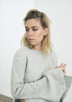 Vanessa Kirby pic #930923