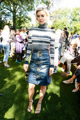 Vanessa Kirby pic #1015101