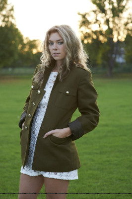 Vanessa Kirby pic #990385
