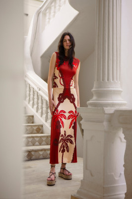 Vanessa Moody for Johanna Ortiz resort 2025