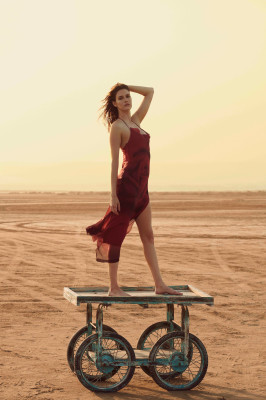 Vanessa Moody ~ Harpers BAZAAR Bulgaria 08.2023 by Stefan Imielski