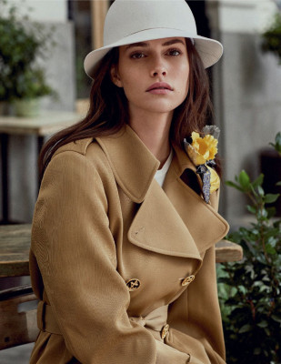 VANESSA MOODY in elle Magazine, Italy March 2020