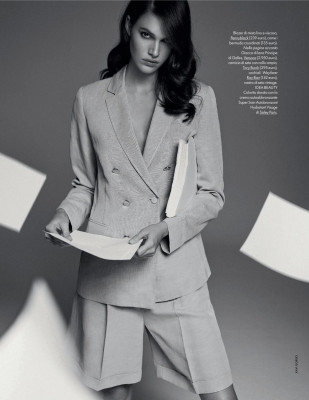 VANESSA MOODY in elle Magazine, Italy March 2020