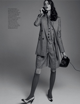 VANESSA MOODY in elle Magazine, Italy March 2020