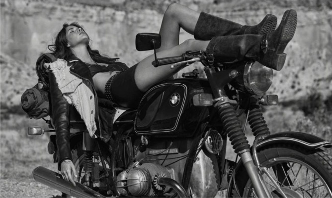 Vanessa Moody – Photoshoot for Elle Magazine April 2019