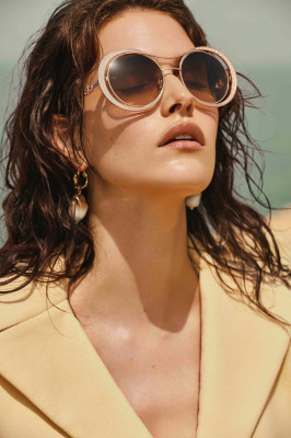 Vanessa Moody ~ Vogue Italia 08.2023 by Stefan Imielski