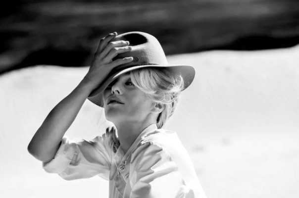 Vanessa Paradise by Anton Corbijn