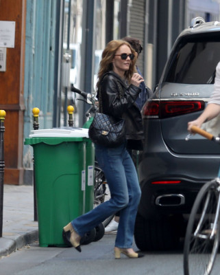 VANESSA PARADIS Out in Paris 07/07/2020