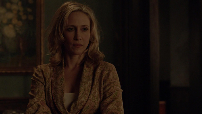 Vera Farmiga - Bates Motel (2013) 1x02 &#039;Nice Town You Picked, Norma...&#039;