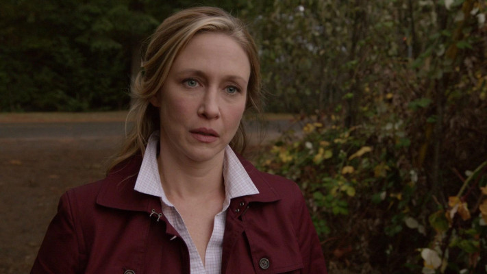 Vera Farmiga - Bates Motel (2013) 1x02 &#039;Nice Town You Picked, Norma...&#039;