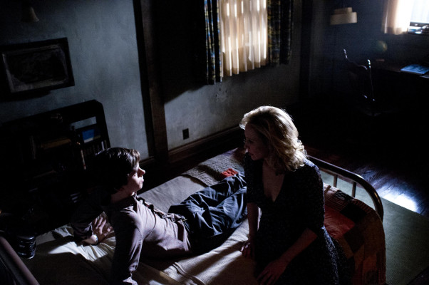 Vera Farmiga - Bates Motel (2013) 1x03 &#039;What&#039;s Wrong With Norman&#039;