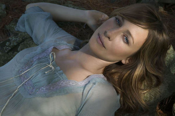 Vera Farmiga by Kate Orne for V Life (2005)
