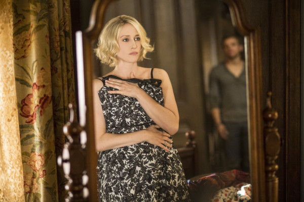 Vera Farmiga - Bates Motel (2014) 2x03 &#039;Caleb&#039;
