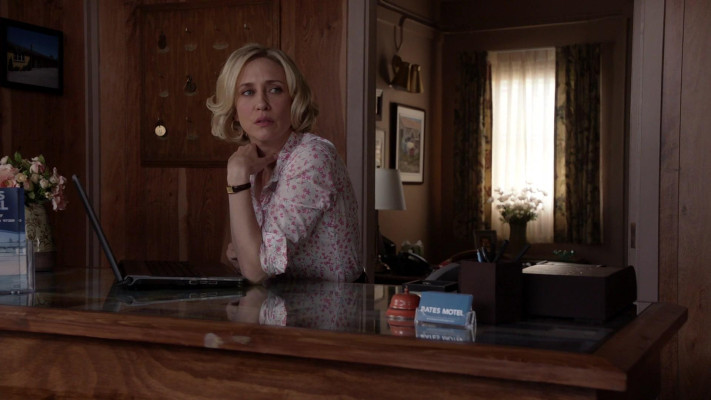 Vera Farmiga - Bates Motel (2014) 2x05 &#039;The Escape Artist&#039;